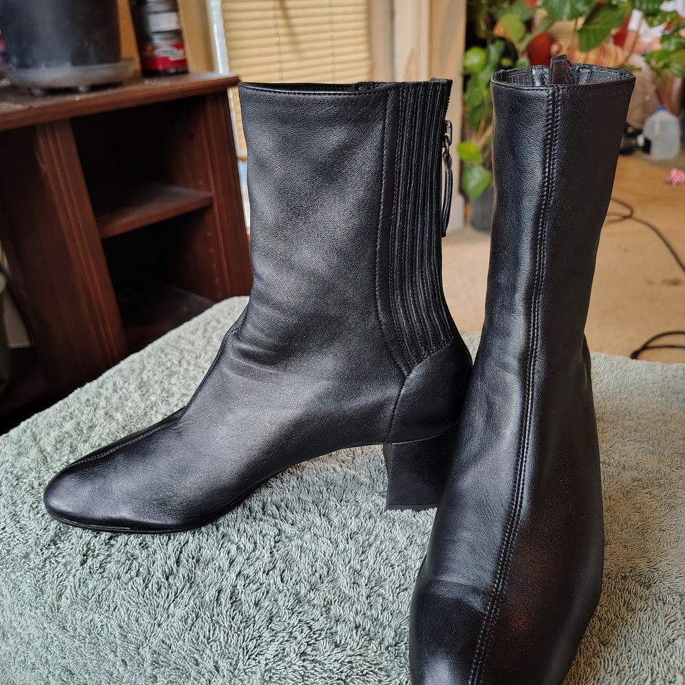 Aquazzura Sleek Black Leather Heeled Boots